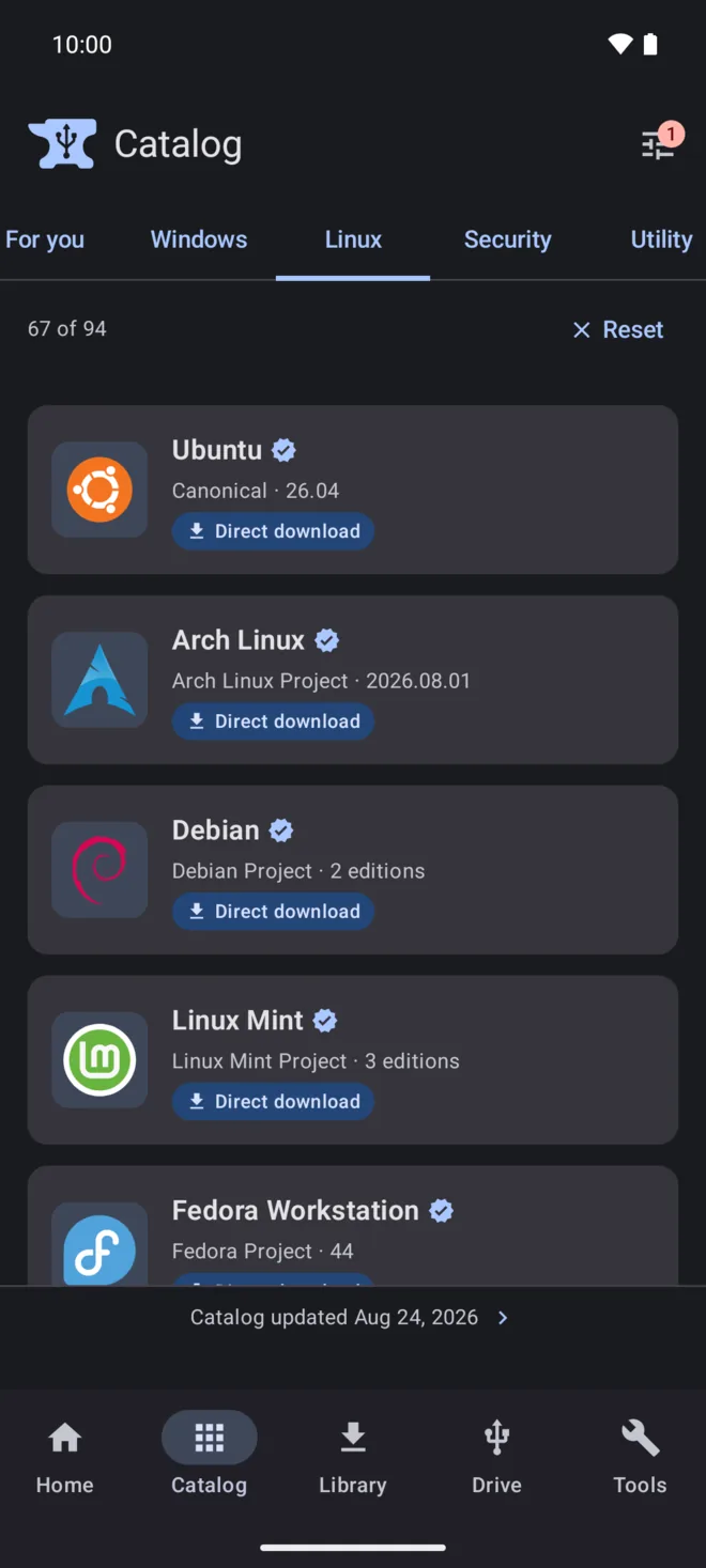 The catalog's Linux tab listing Ubuntu, Arch Linux, Debian, Linux Mint and Fedora, each with a verified publisher badge and a direct download.